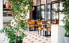 فندق روز إكزكيوتف - مركز دبي التجاري العالمي